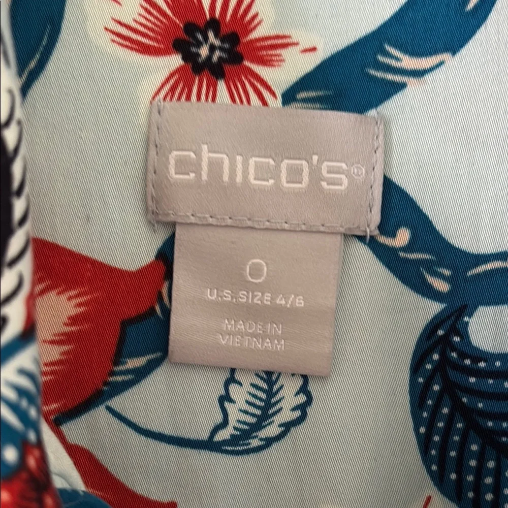 Chico's Button Front Blouse with Vibrant Tropical Floral Print BOHO Summer - Picture 2 of 10